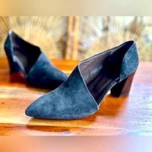 Coclico Johnny demi d’orsay suede pumps